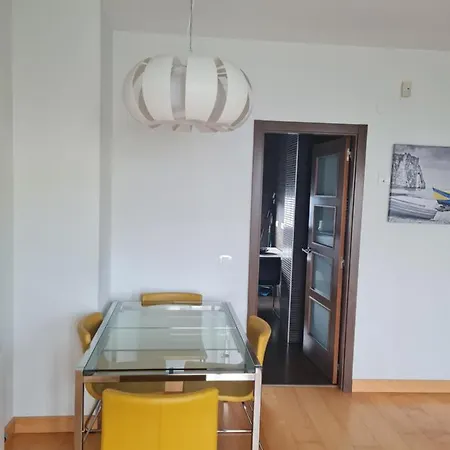 Atico De Lujo En El Centro De Burgo