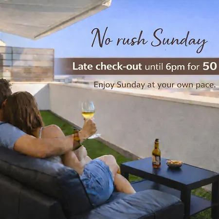 Atico De Lujo En El Centro De *